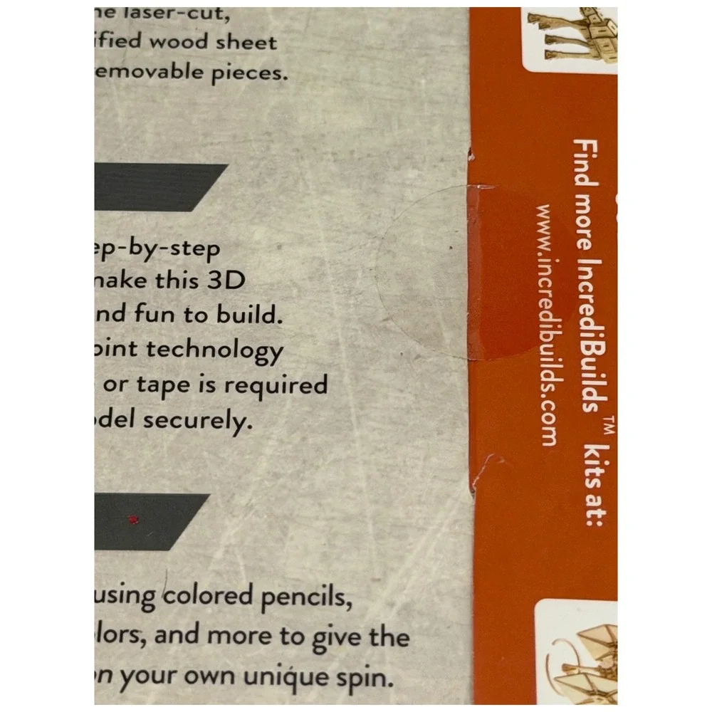Incredi‎ Builds Star Wars Millennium Falcon 3D Wood Model Book Ages 12+